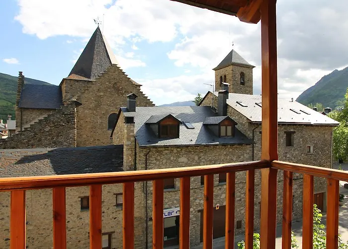 公寓 Ribagorza 贝纳斯克